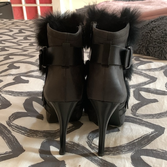 ASH Rabbit Fur Boots - Picture 4 of 4